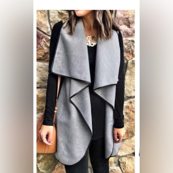 ROOTS  Black wool Vest WRAP with Leather Accents NWT - Picture 1 of 5